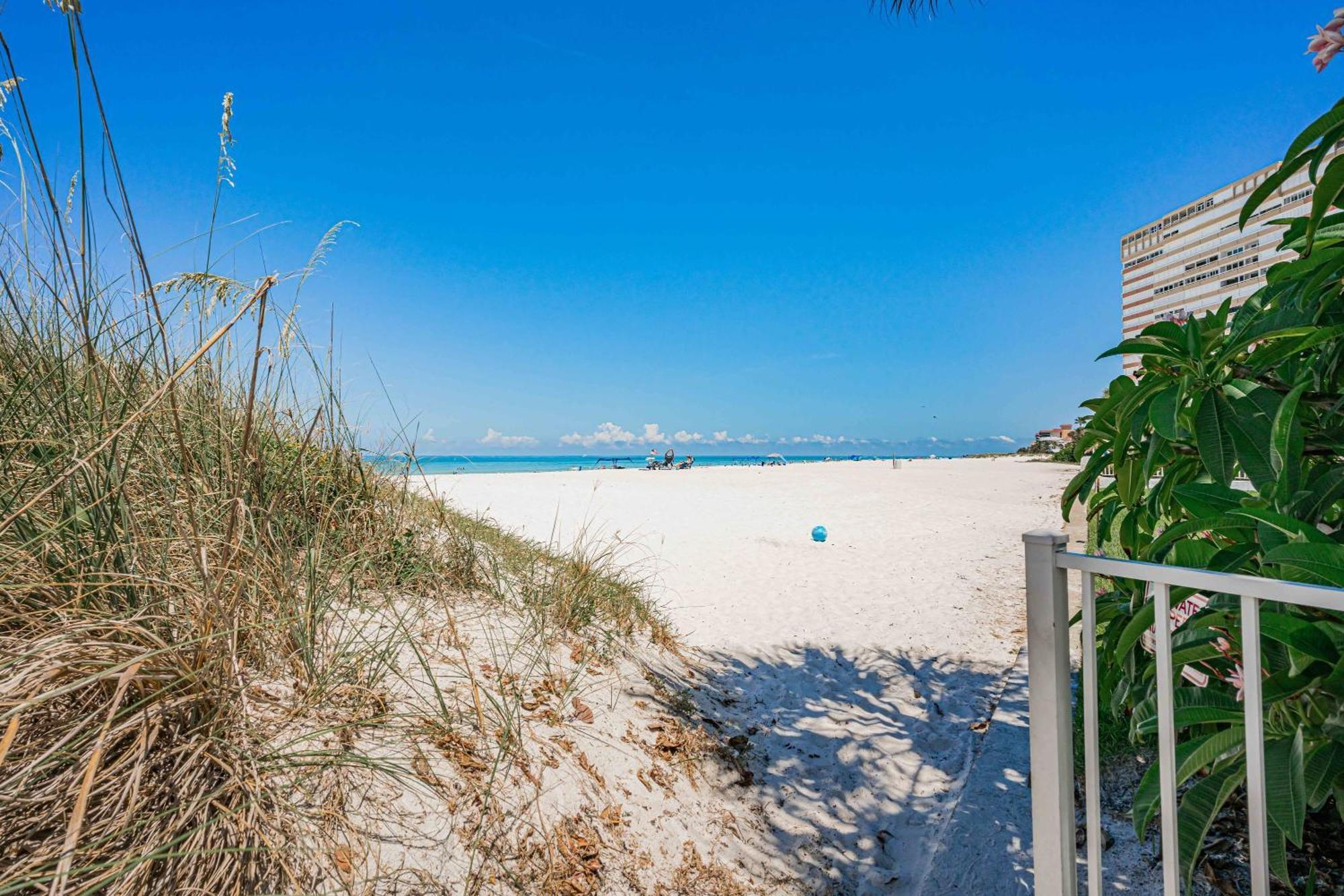 Beachside Retreat W Heated Pool St. Pete Beach Exterior foto